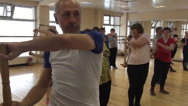 На занятии Цигун