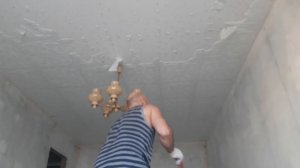 как быстро снять плитку с потолка