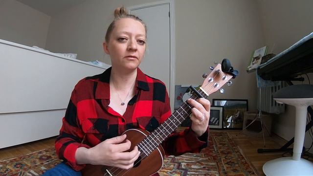 A Song A Day For Bae - Longing To Belong, Eddie Vedder (Maggie Perkes, ukulele) смотреть онлайн