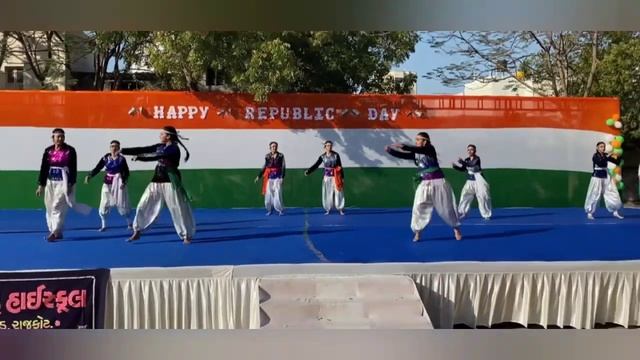 Patriotic Dance | Teri Mitti Me Mil Java | Chhalla | Vande Matram by Trainees of ILT B.Ed College смотреть онлайн