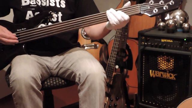 Harley Benton Fretless Bass The Romantics Talking in your sleep Warwick Cube смотреть онлайн