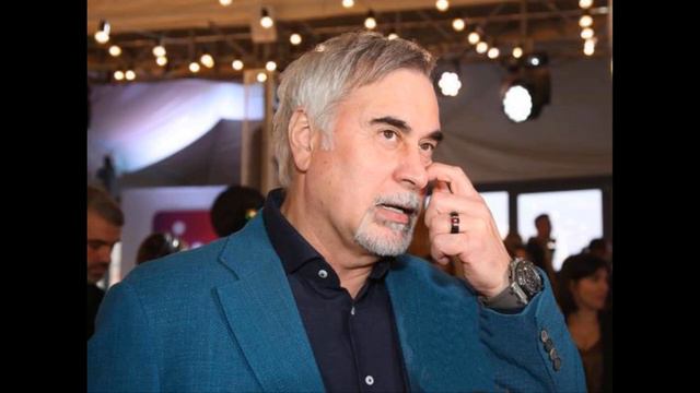 Валерий Меладзе решил вернуться на сцену смотреть онлайн