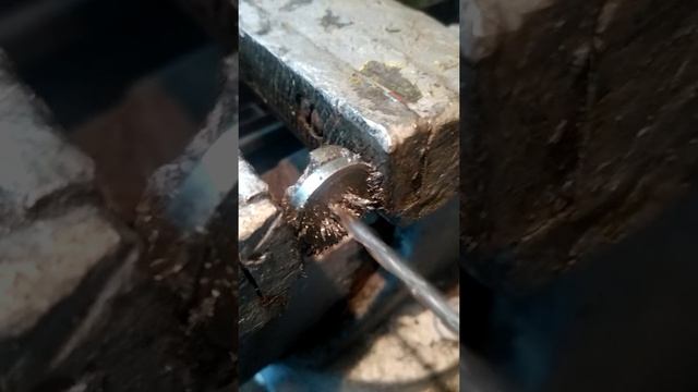 сверление отверстия в магните смотреть онлайн