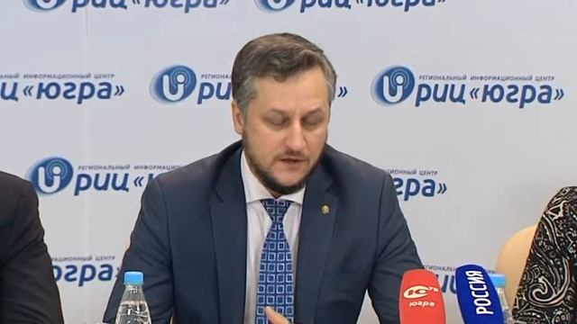 Брифинг РИЦ: «Реализация приоритетного проекта «Формирование комфортной городской среды» 13.11.2017 смотреть онлайн