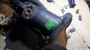 Болгарка Кировка 230 не включается.