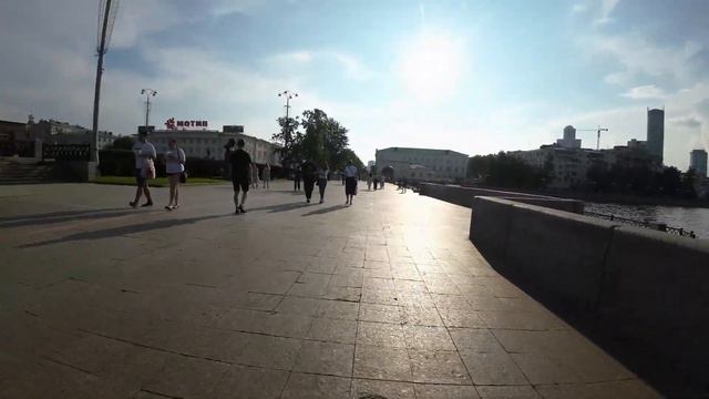 Велопрогулка по центру Екатеринбурга | Лето 2023 смотреть онлайн