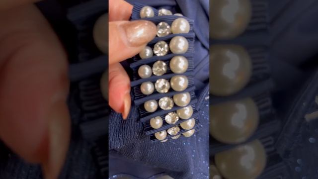 Интересное решение как украсить платье для торжественного случая #шитье смотреть онлайн