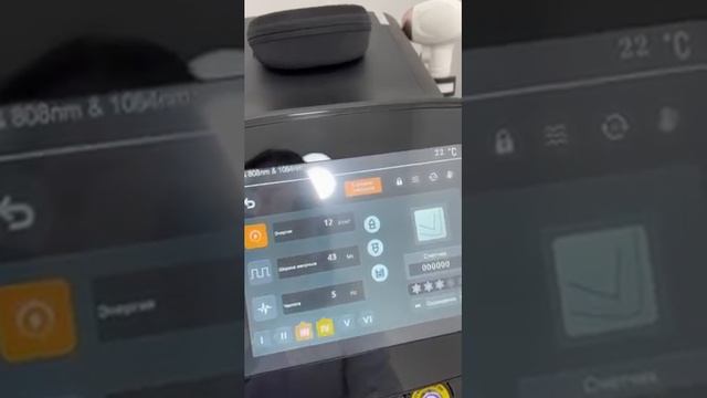 FG PRO - Профессиональный диодный лазер для эпиляции! Работает с тремя длинами волн 755/808/1064 нм смотреть онлайн