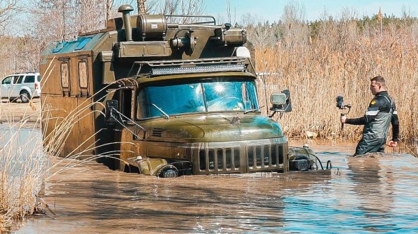 ЗИЛ 131 принял ВЫЗОВ от ВНЕДОРОЖНИКОВ
