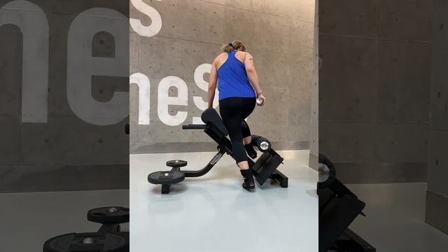 Боковые гиперэкстензии 3*12 смотреть онлайн