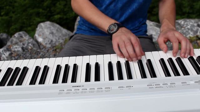 Avicii Tribute - For A Better Day | Yamaha P-115 смотреть онлайн