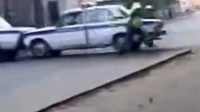 Брабус VS Полиция смотреть онлайн