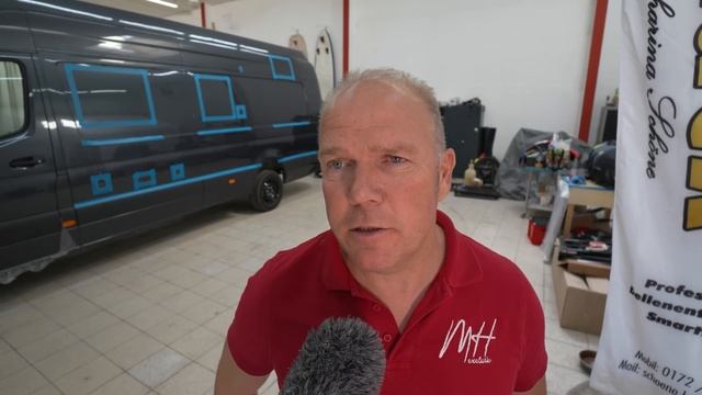 DAS GEILSTE E-BIKE WOHNMOBIL DER WELT! MIRKO (38) Und KATHARINA (39) Bauen XL RENNSPRINTER M. Dusch