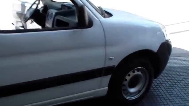 Citroen Berlingo Furgon Nafta 1.4 AA DIR 2011 ( Garage Chivilcoy) смотреть онлайн