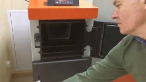 Твердотопливный котел TIS PLUS DR обзор