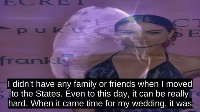 Victorias Secret Model Shanina Shaik Recalls Being Bullied Over Her Looks: I Wasnt In A Good Place смотреть онлайн