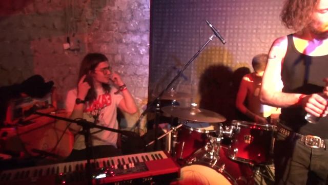 Junkyard Storytellaz @ Squat 3⁄4 [part] | СОН