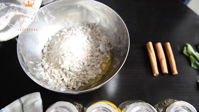 Овсяное печенье с кэробом (Академия Вегетарианства "V'ЕДА") смотреть онлайн