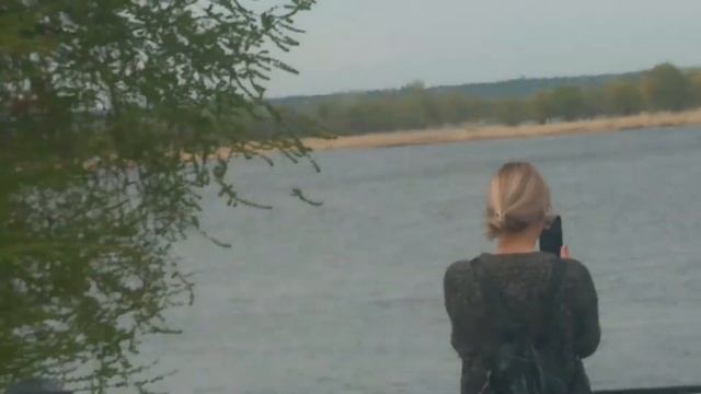 Город Энгельс. Гуляю по набережной на 9 мая. смотреть онлайн