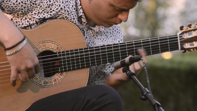 José Diego Molina - Capricho Arabe - Johannes T'Kindt Guitarrero Luthier