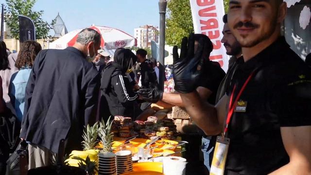 Delicious Waffles Making and Donuts - Turkish Street Food смотреть онлайн