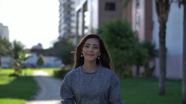 Klavdia Petrivna — я щаслива (лікарі кажуть) смотреть онлайн