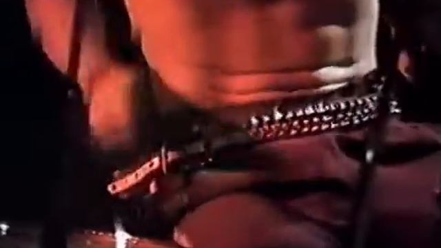 Rattus - Uskonto On Vaara (live at Bier Keller, Leeds, 1984) смотреть онлайн