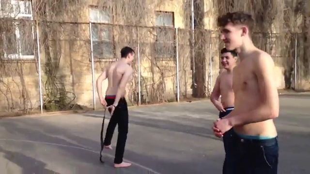 Step TV / 02 / Basketball / Игра на раздивание