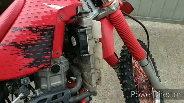 Ставим вентилятор на XR650R смотреть онлайн