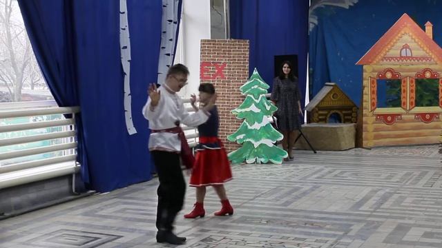 "Московская кадриль".Танец. Гидринович Юлия, Шевченко Влад. Преподаватель - Бондарь Анастасия. смотреть онлайн