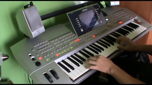 Yiruma - River Flows in You COVER on Tyros 2 (Dance Version) смотреть онлайн