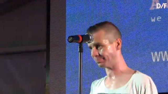 laat het gras maar groeien - Sam Gooris смотреть онлайн