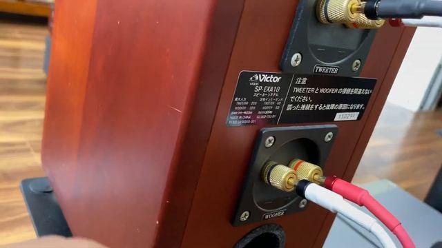 Victor A10 về thêm 1 bộ cho anh em, tặng luôn 2 cặp dây loa chơi Bi-We nhé смотреть онлайн