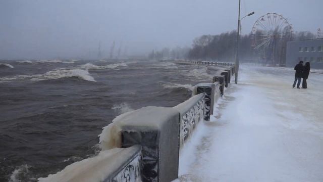 Ледяная Набережная от шторма смотреть онлайн