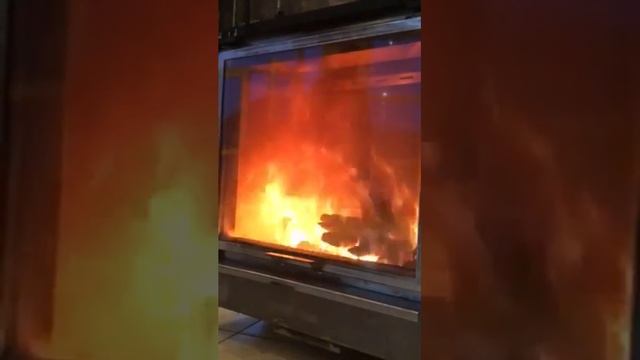 Топка на дровах FLAT PREMIUM A.Caminetti (Италия) смотреть онлайн