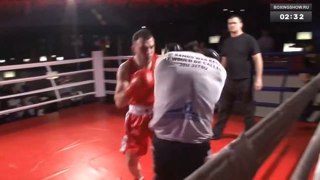 Красавчик против Бородача в империи Цинь смотреть онлайн