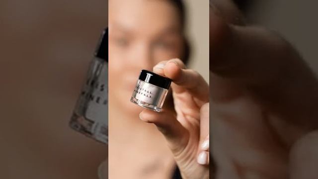 Легкий новогодний макияж со стразами | Макияж для тех, кто обычно не красится ? смотреть онлайн