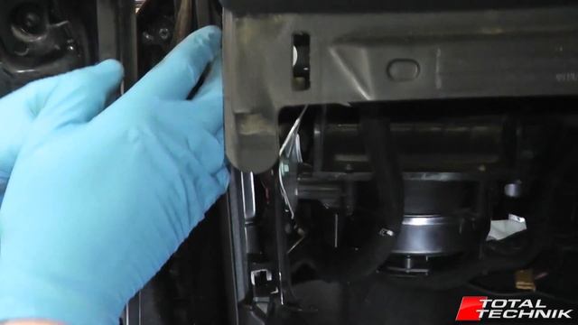 How to Remove Lower Footwell Sill A Pillar Trim - Audi A4 S4 RS4 - B6 B7 - 2001 2008 - TOTAL TECHNI смотреть онлайн