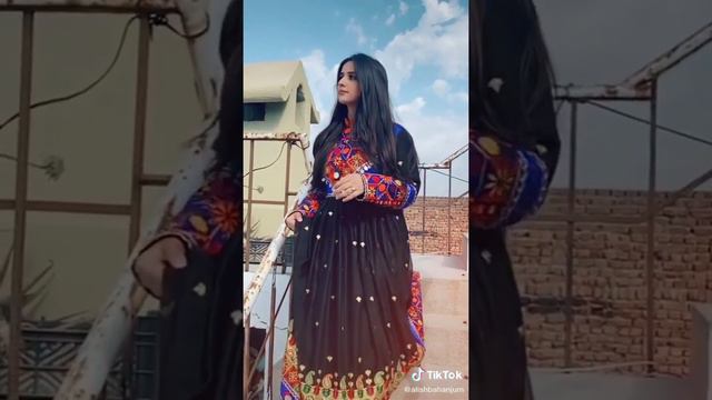 Alisbaanjum and Jannat Mirza New tiktok videos / Best tiktok videos/ viral sister video's Alisba смотреть онлайн