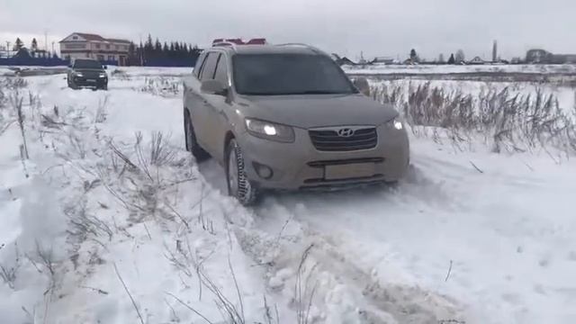 Hyundai Santa Fe Fl 2.2 197 снег