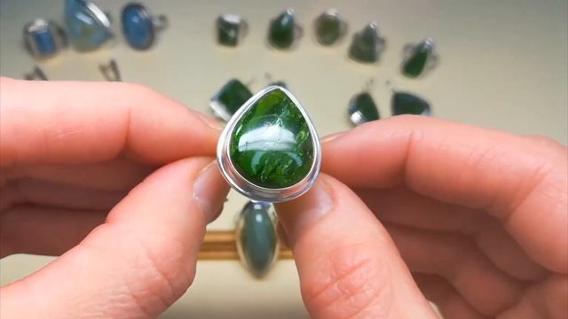 Зелёный - цвет надежды. Хромдиопсиды и не только. Серебро. смотреть онлайн