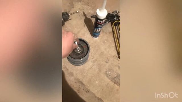 ✅ Как опустить канализацию, когда нет доступа в нижнюю квартиру. Тройник смотреть онлайн