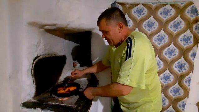 Котлеты из Светофора - рыбные и мясные , такие вкусные. Готовлю на печи. смотреть онлайн