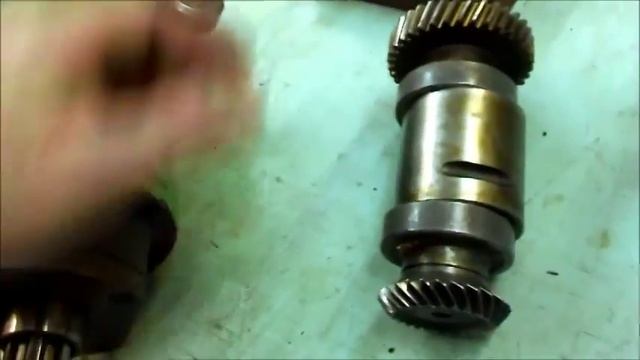 Ремонт фрезерного станка, подготовка блока шестерен смотреть онлайн