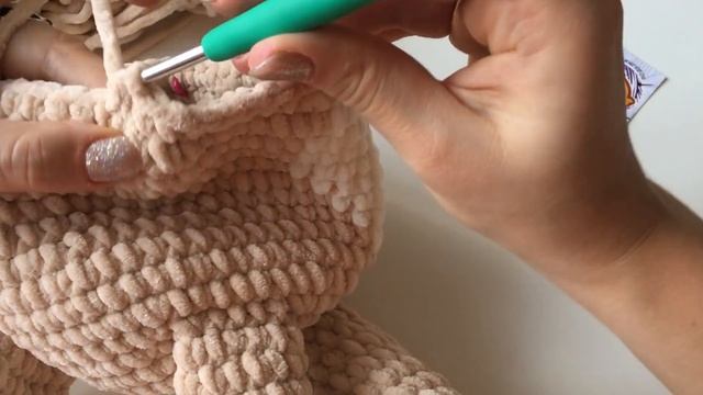 МК по вязанию из плюшевой пряжи Собака-Пёс. Часть 5