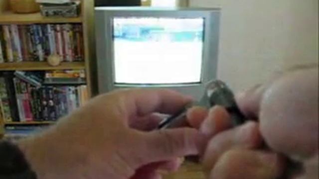 Как сделать пульт ДУ из фонарика смотреть онлайн