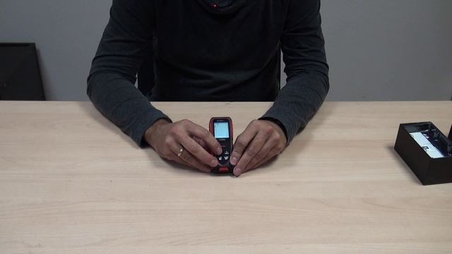 Лазерный дальномер, лазерная рулетка ADA Cosmo 40, обзор. смотреть онлайн