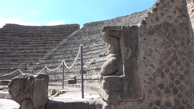 ЖИЗНЬ В ИТАЛИИ. ПОМПЕИ. ВУЛКАН ВЕЗУВИЙ.  LIFE IN ITALY. POMPEII. VOLCANO VESUVIUS.
