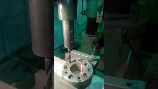 БРИГАДИР МИША СУПЕР СЛЕСАРЬ. смотреть онлайн