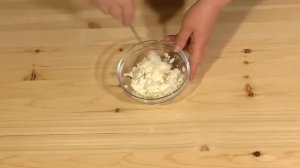 Салат из огурцов и яиц.  Небольшой секрет простого и вкусного салата